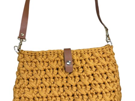 Handbag By Clothes Mentor, Size: Medium For Sale