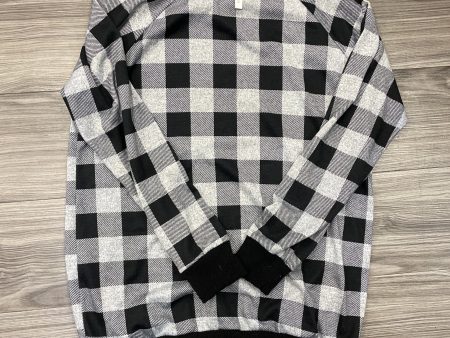 Top Long Sleeve By Clothes Mentor In Plaid Pattern, Size: L Fashion