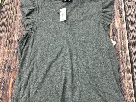 Top Short Sleeve By Express In Grey, Size: M For Sale