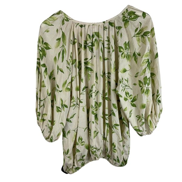 Top Long Sleeve By Clothes Mentor In Cream & Green, Size: M Online Sale