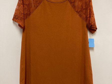 Top Short Sleeve By Zenana Outfitters In Orange, Size: S on Sale