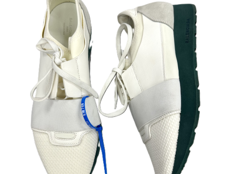 Shoes Designer By Balenciaga In White, Size: 9 Supply