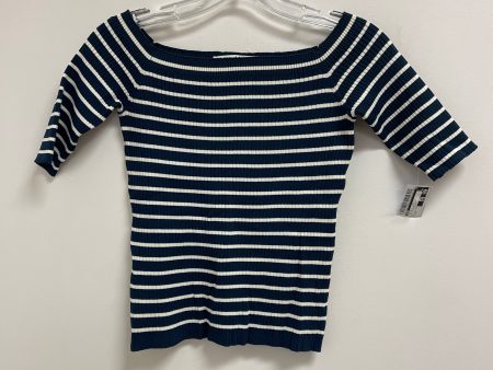 Top Short Sleeve By Zara In Blue & White, Size: M Fashion