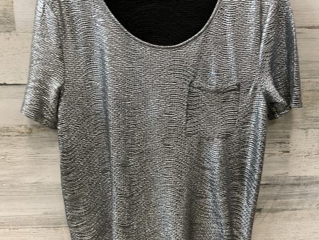 Top Short Sleeve By Sparkle And Fade In Silver, Size: S Online now