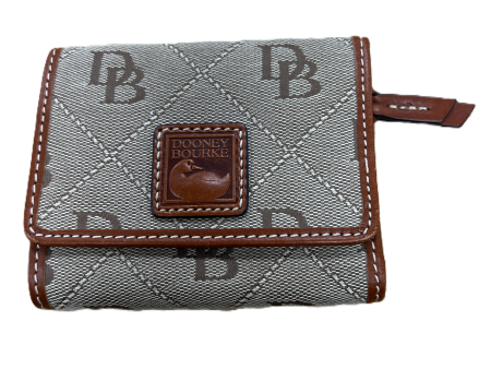 Wallet Designer By Dooney And Bourke, Size: Small Online