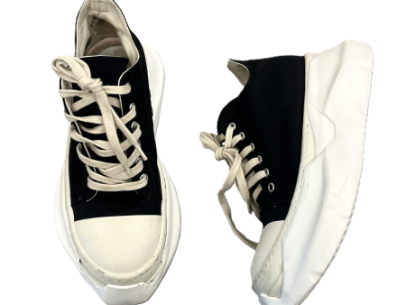 Shoes Luxury Designer By Rick Owens In Black White, Size: 8.5 Hot on Sale