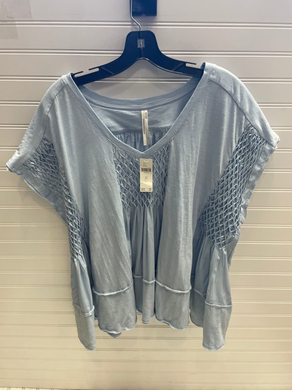 Top Short Sleeve By Anthropologie In Blue, Size: Xl Discount