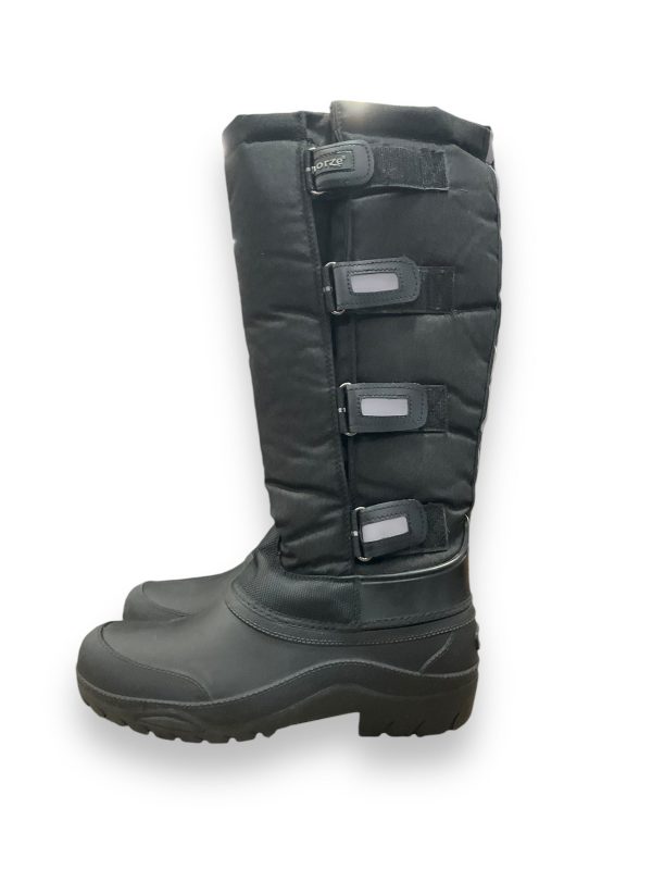 Boots Snow By Clothes Mentor In Black, Size: 7.5 Online now