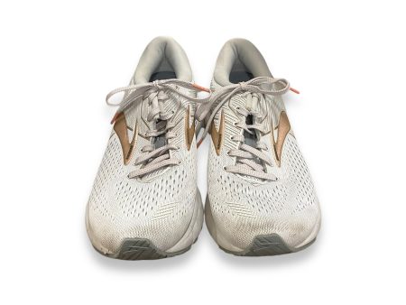 Shoes Athletic By Brooks In Taupe, Size: 11 Online now